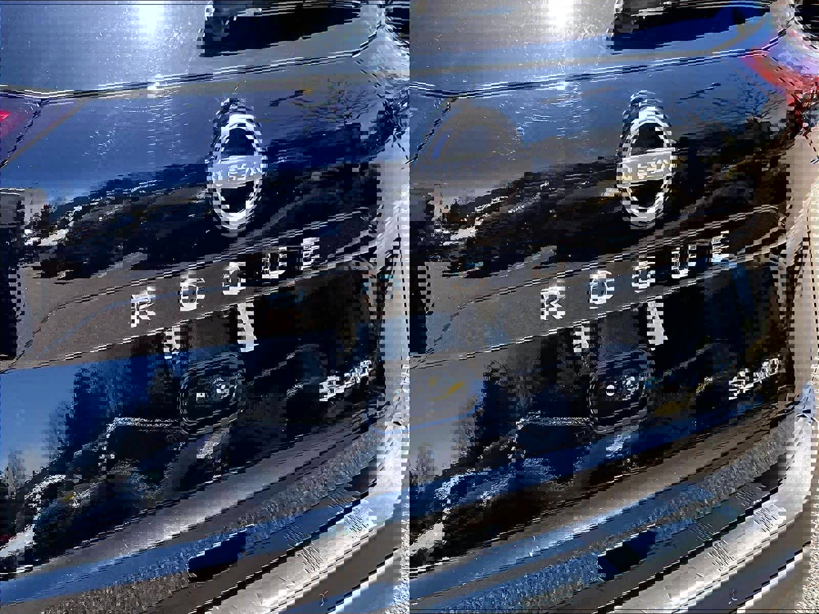 Certified 2023 Nissan Rogue SL w/ SL Premium Package AWD/4WD image 28