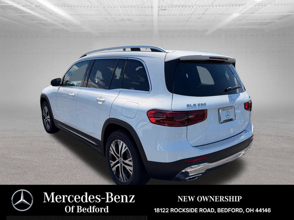 New 2026 Mercedes-Benz GLB 250 4MATIC image 6