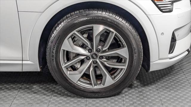 Used 2021 Audi e-tron Premium Plus w/ Premium Plus Package image 35