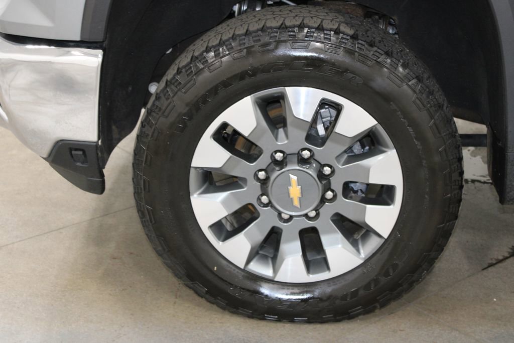 Used 2025 Chevrolet Silverado 2500 LT w/ All Star Edition image 50