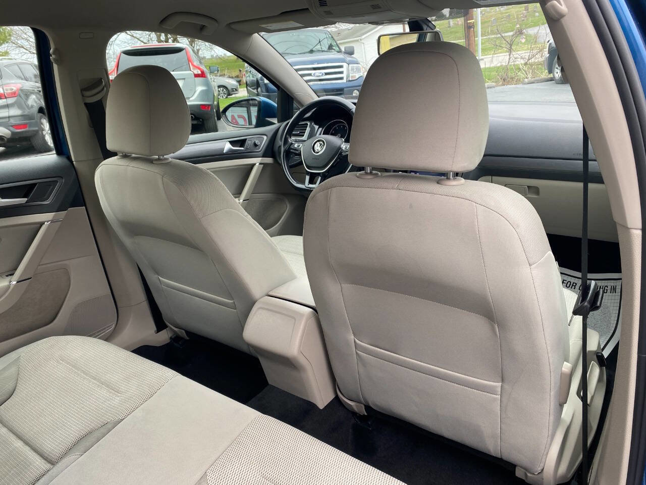 Used 2018 Volkswagen Golf S image 26