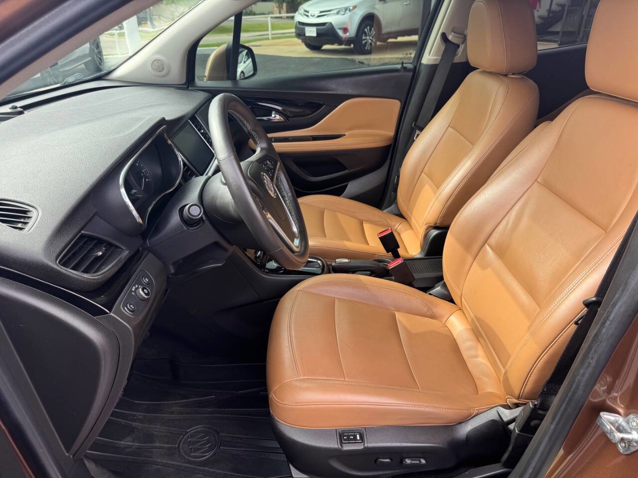 Used 2017 Buick Encore Premium FWD image 19