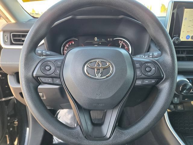 Certified 2025 Toyota RAV4 XLE FWD image 26