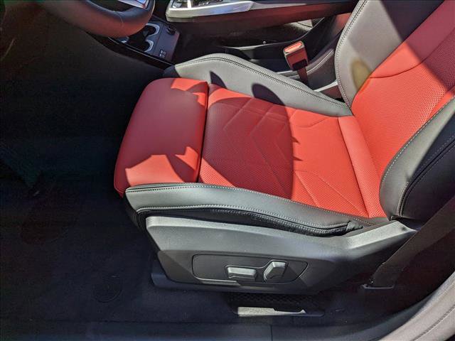 Used 2024 BMW X1 xDrive28i w/ Convenience Package image 4