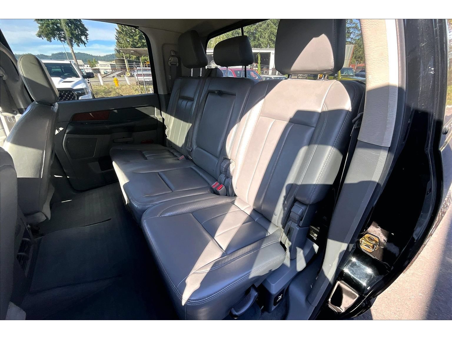Used 2006 Dodge Ram 2500 Truck Laramie AWD/4WD image 26