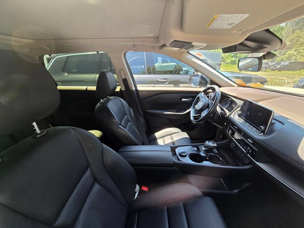 Used 2023 Nissan Rogue SV w/ SV Premium B Package AWD/4WD image 8