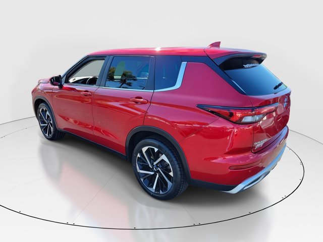 Used 2022 Mitsubishi Outlander SE image 35