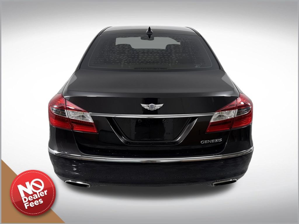 Used 2014 Hyundai Genesis 3.8 RWD image 5