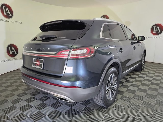 Used 2023 Lincoln Nautilus Reserve image 5