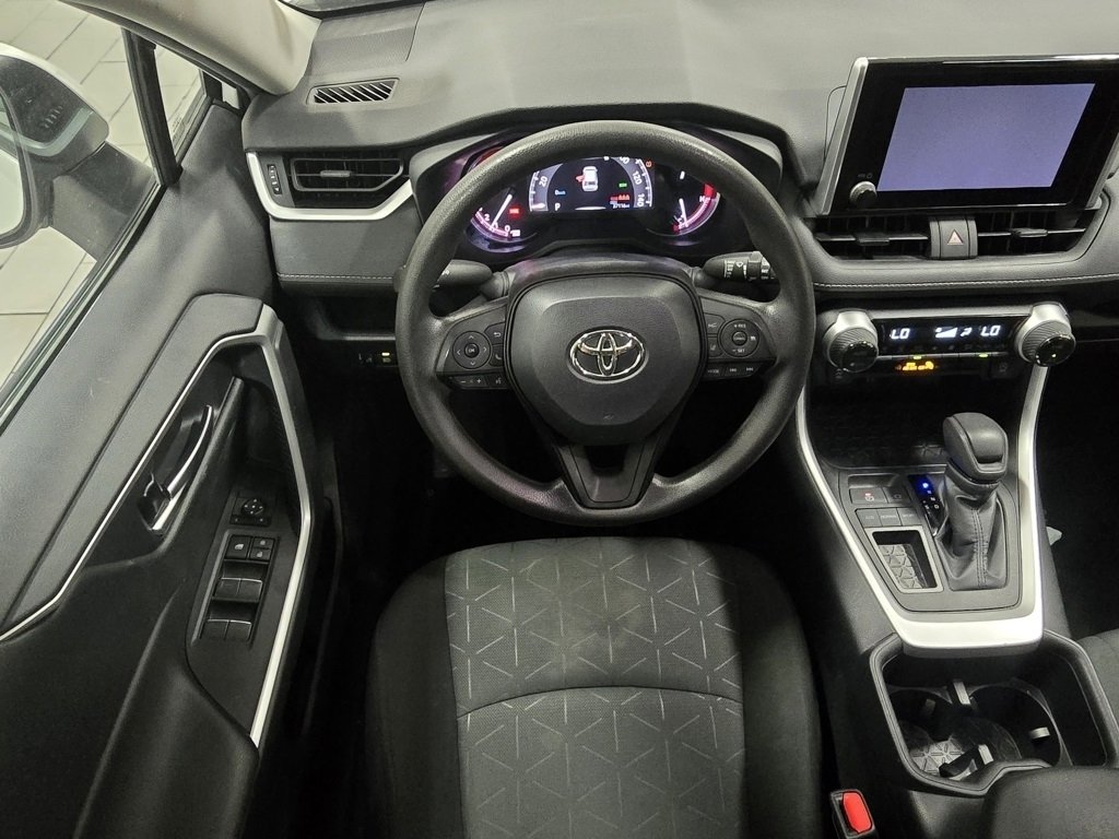 Used 2024 Toyota RAV4 XLE image 21