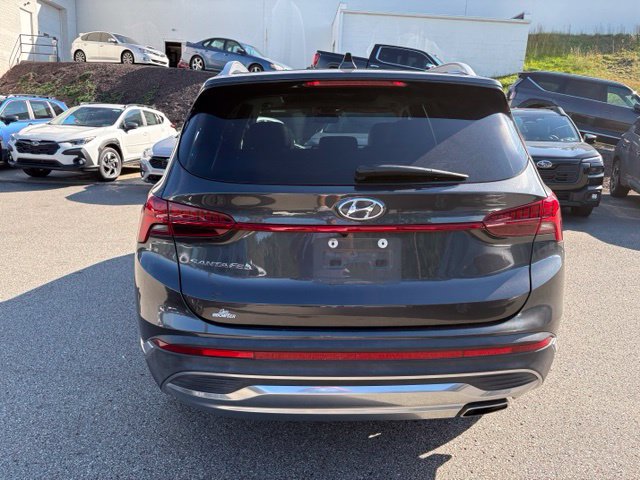 Used 2022 Hyundai Santa Fe SEL w/ Convenience + Premium Package AWD/4WD image 4
