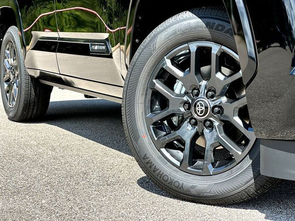 New 2026 Toyota Sequoia Platinum AWD/4WD image 2