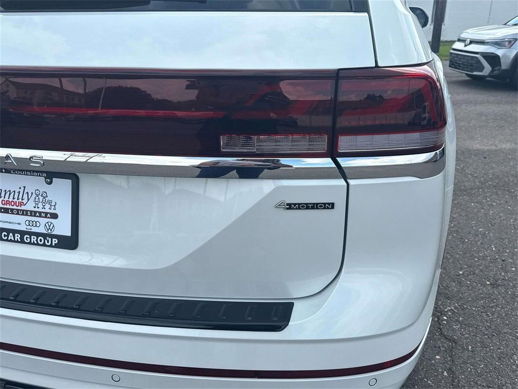 New 2026 Volkswagen Atlas SEL Premium R-Line image 9