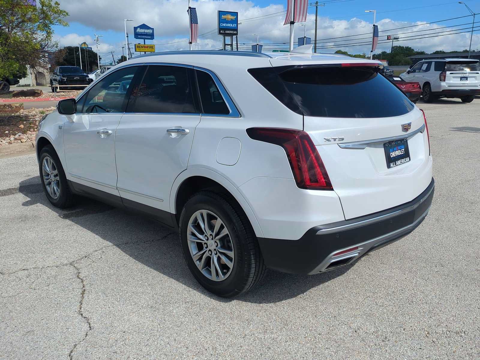 Used 2022 Cadillac XT5 Premium Luxury FWD image 6