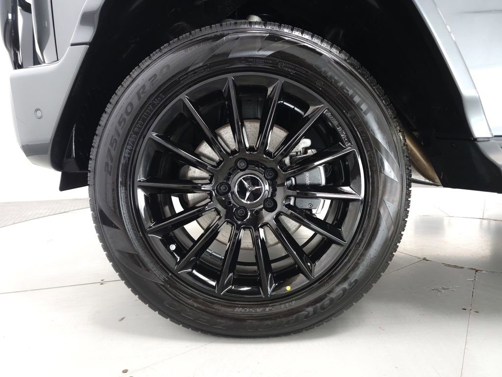 Used 2024 Mercedes-Benz G 550 image 33