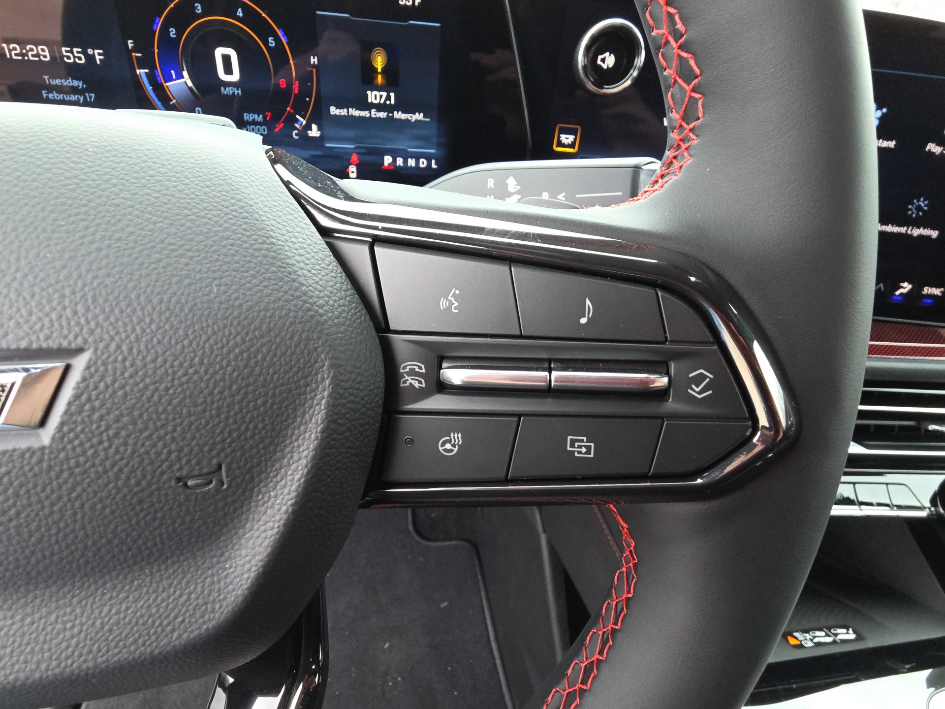 New 2026 Chevrolet Traverse RS image 19