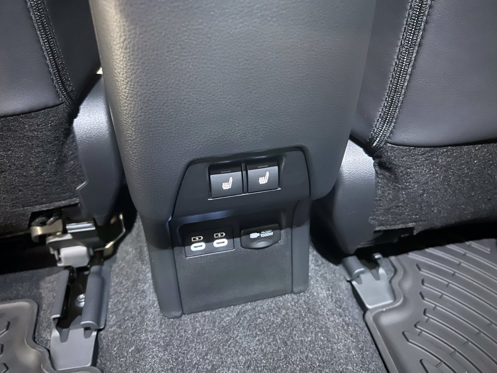 New 2027 Toyota Prius Plug-In Hybrid w/ Limited Premium Package FWD image 16