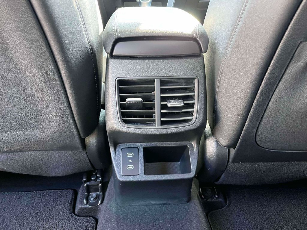 Certified 2026 Kia Seltos SX w/ SX Sunroof Package AWD/4WD image 5
