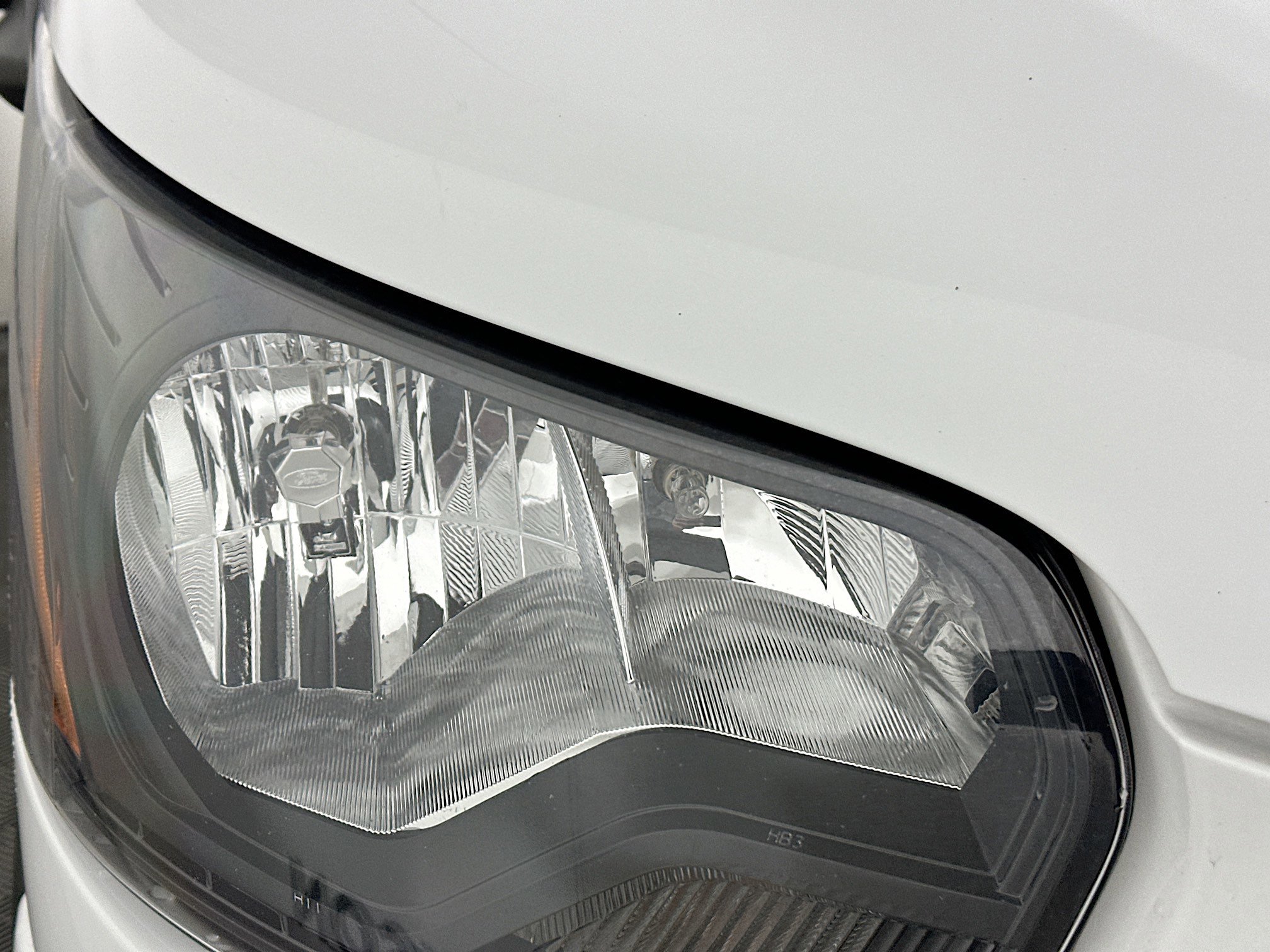 Used 2023 Ford Transit 350 XLT image 9