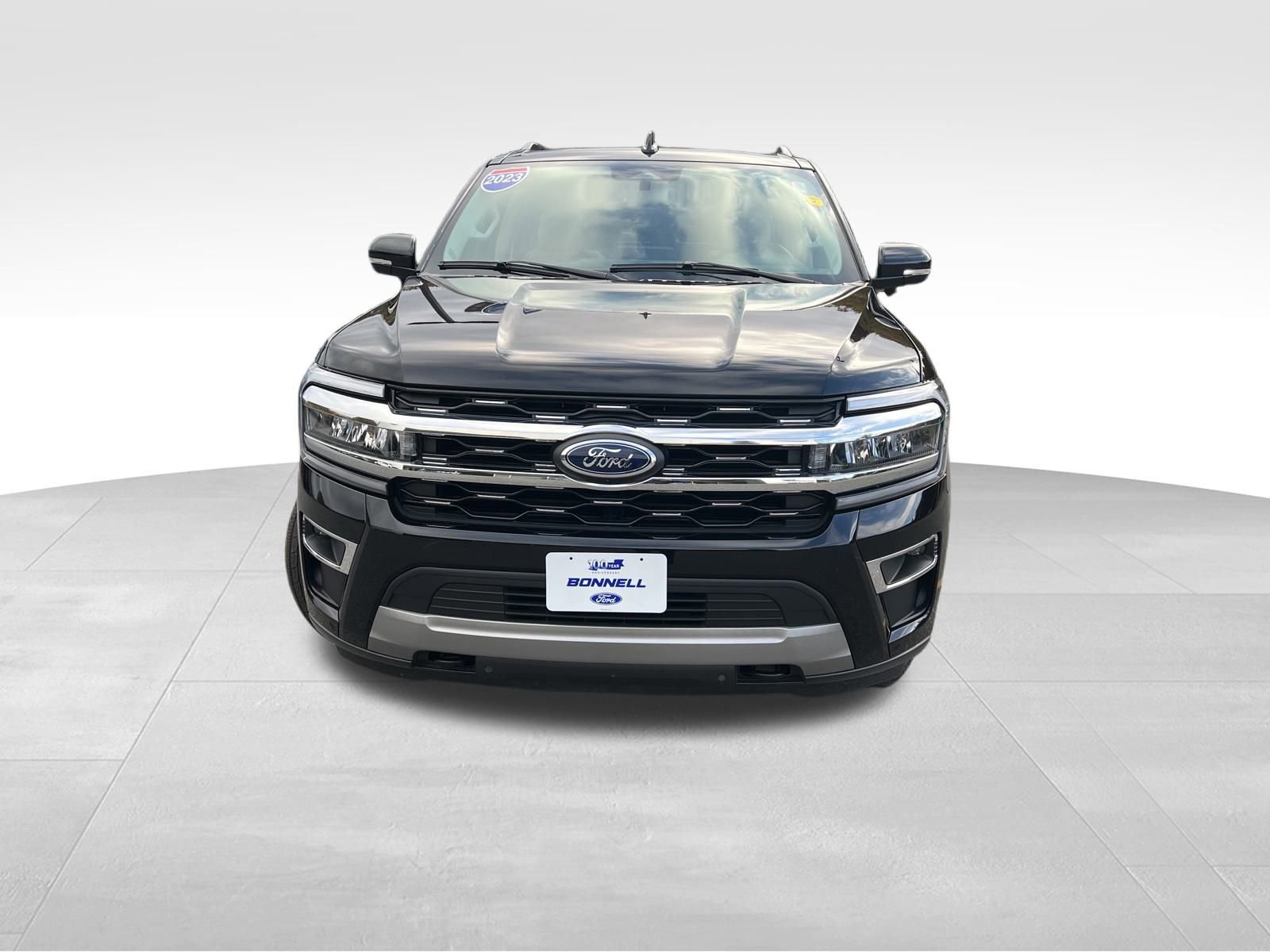 Used 2023 Ford Expedition Limited image 8