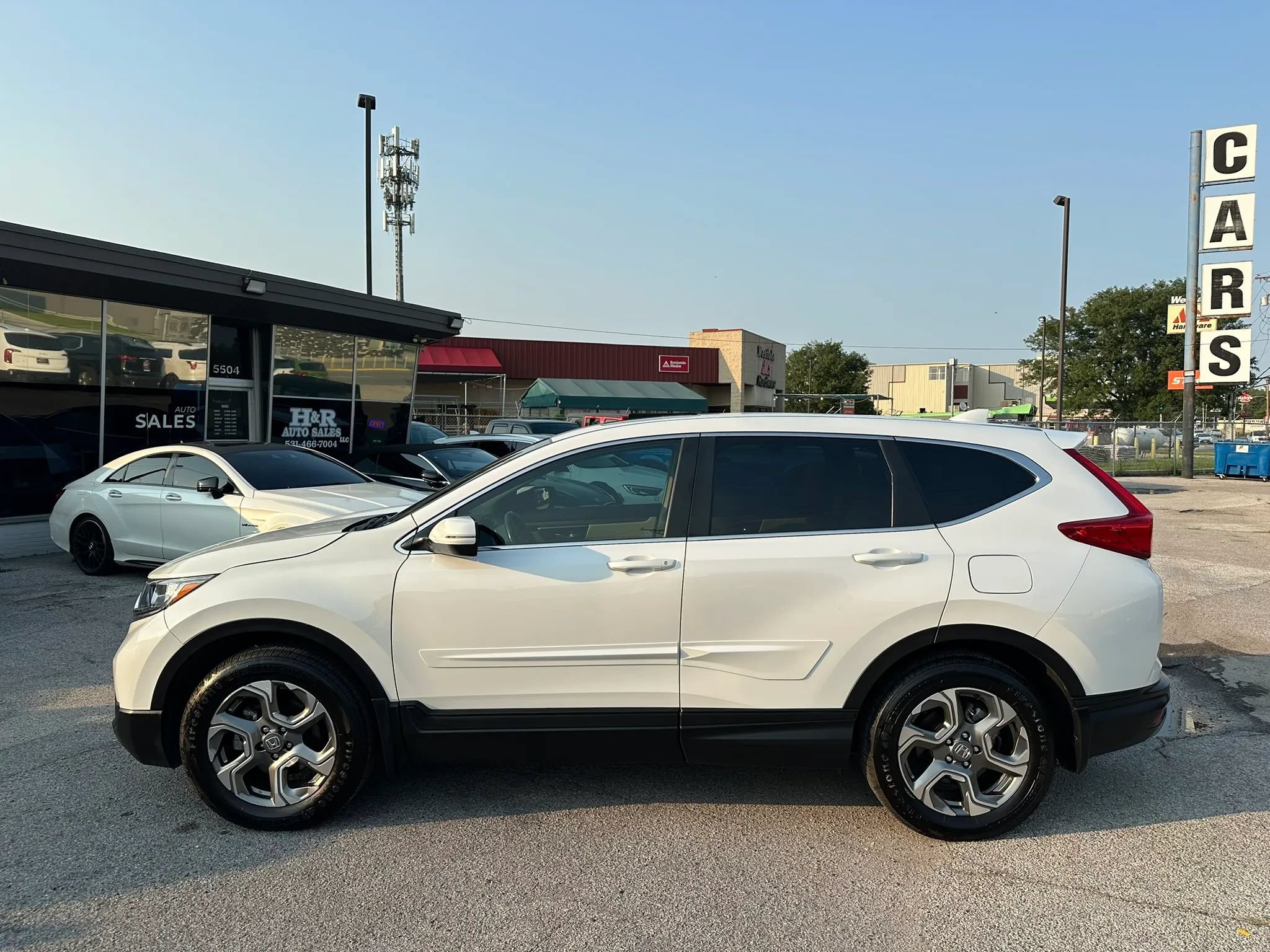 Used 2019 Honda CR-V EX-L image 2