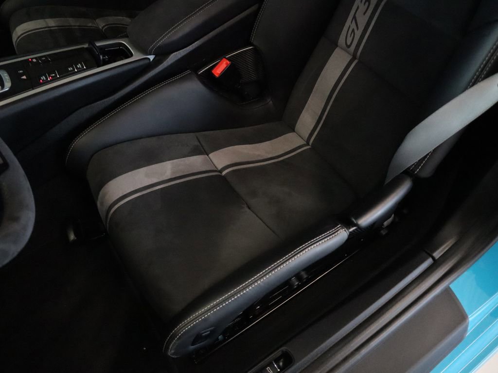 Used 2018 Porsche 911 GT3 image 41