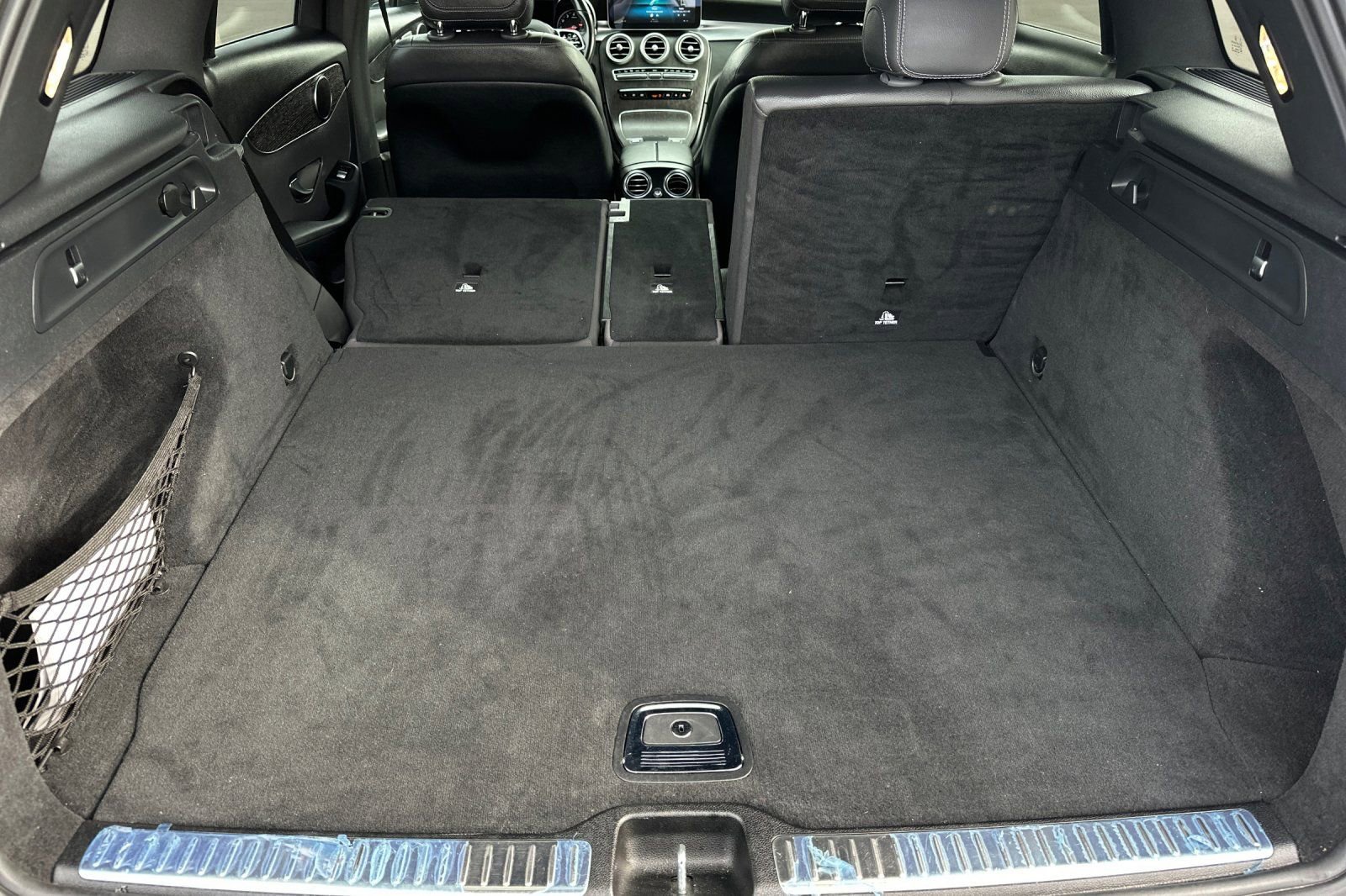 Used 2020 Mercedes-Benz GLC 300 4MATIC image 18
