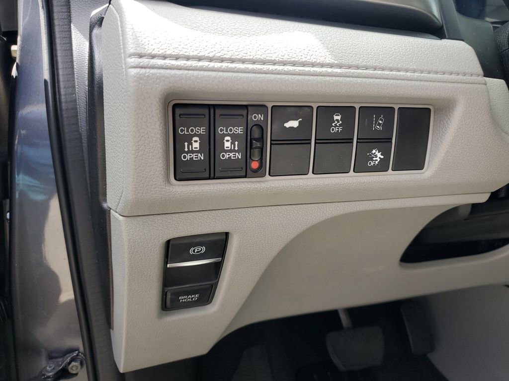 Used 2018 Honda Odyssey EX-L image 23