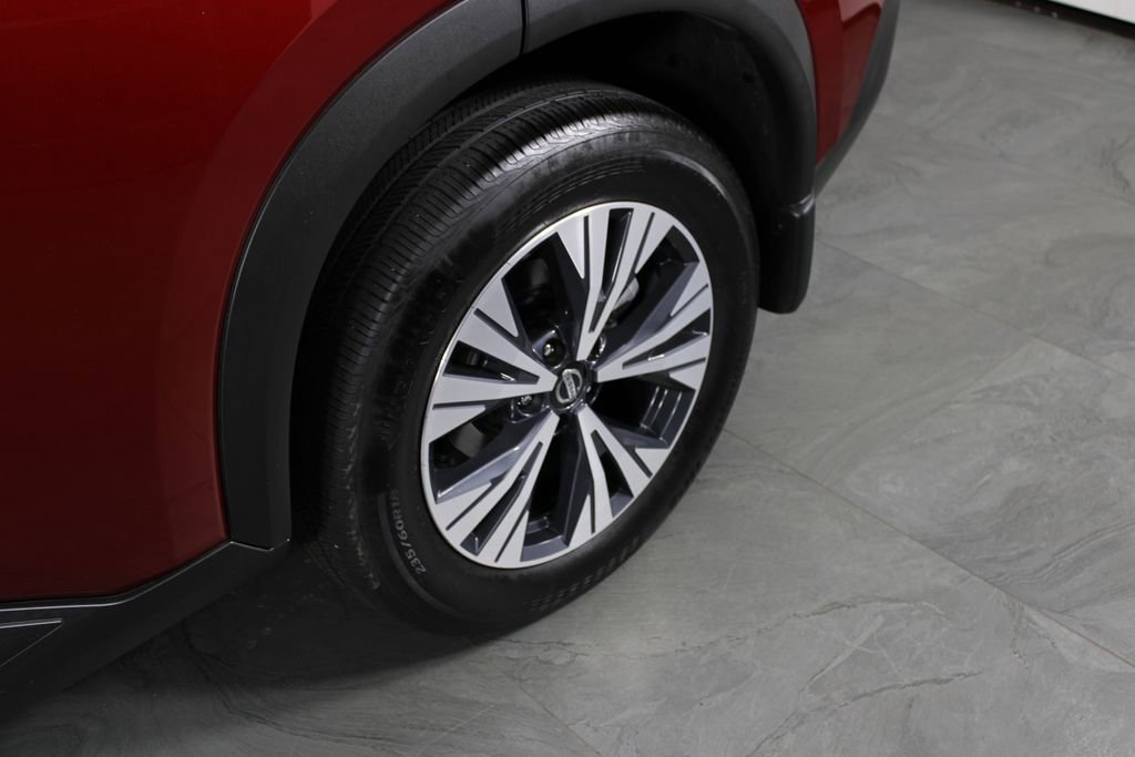 Certified 2021 Nissan Rogue SV w/ Premium Package image 13