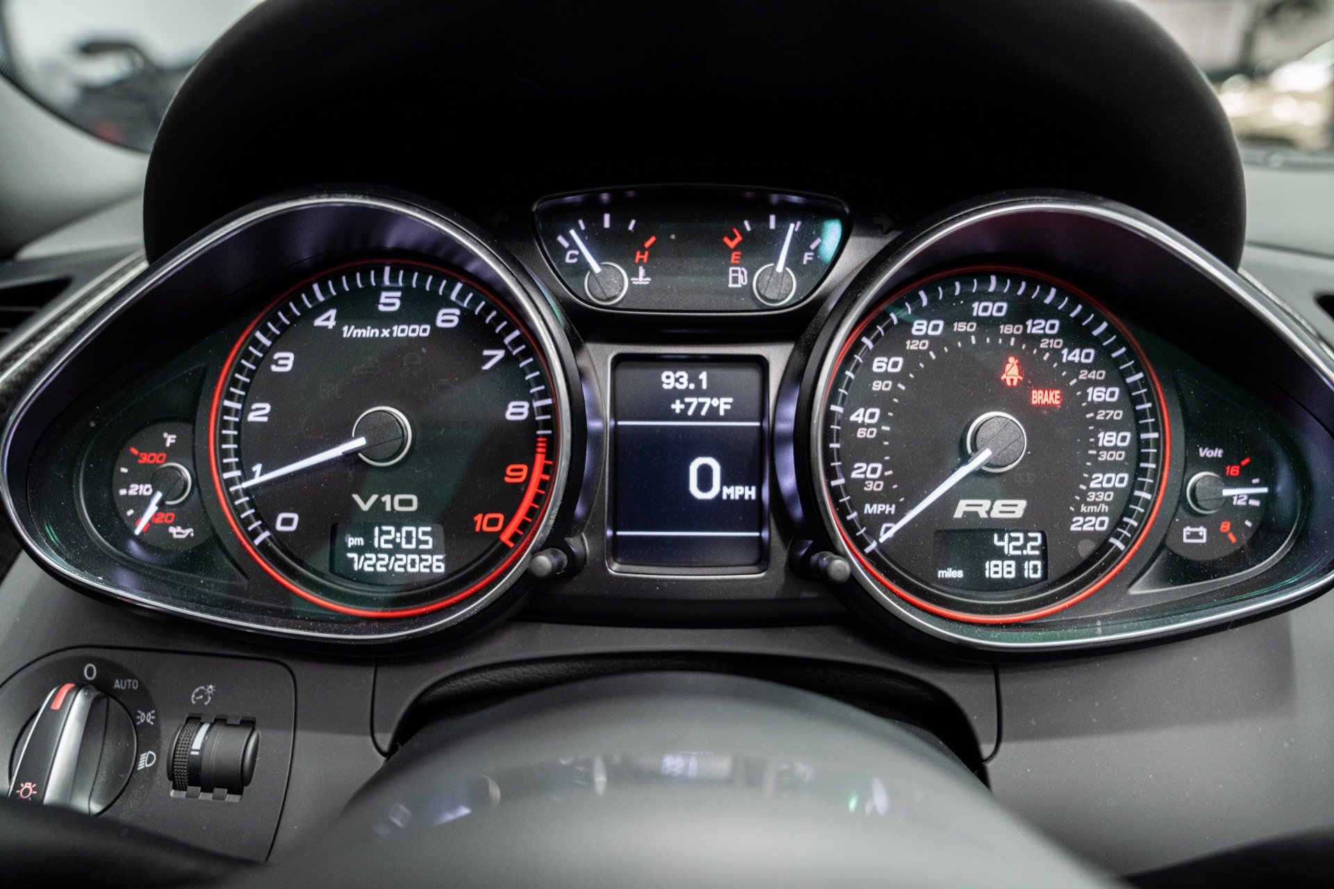 Used 2012 Audi R8 V10 AWD/4WD image 25