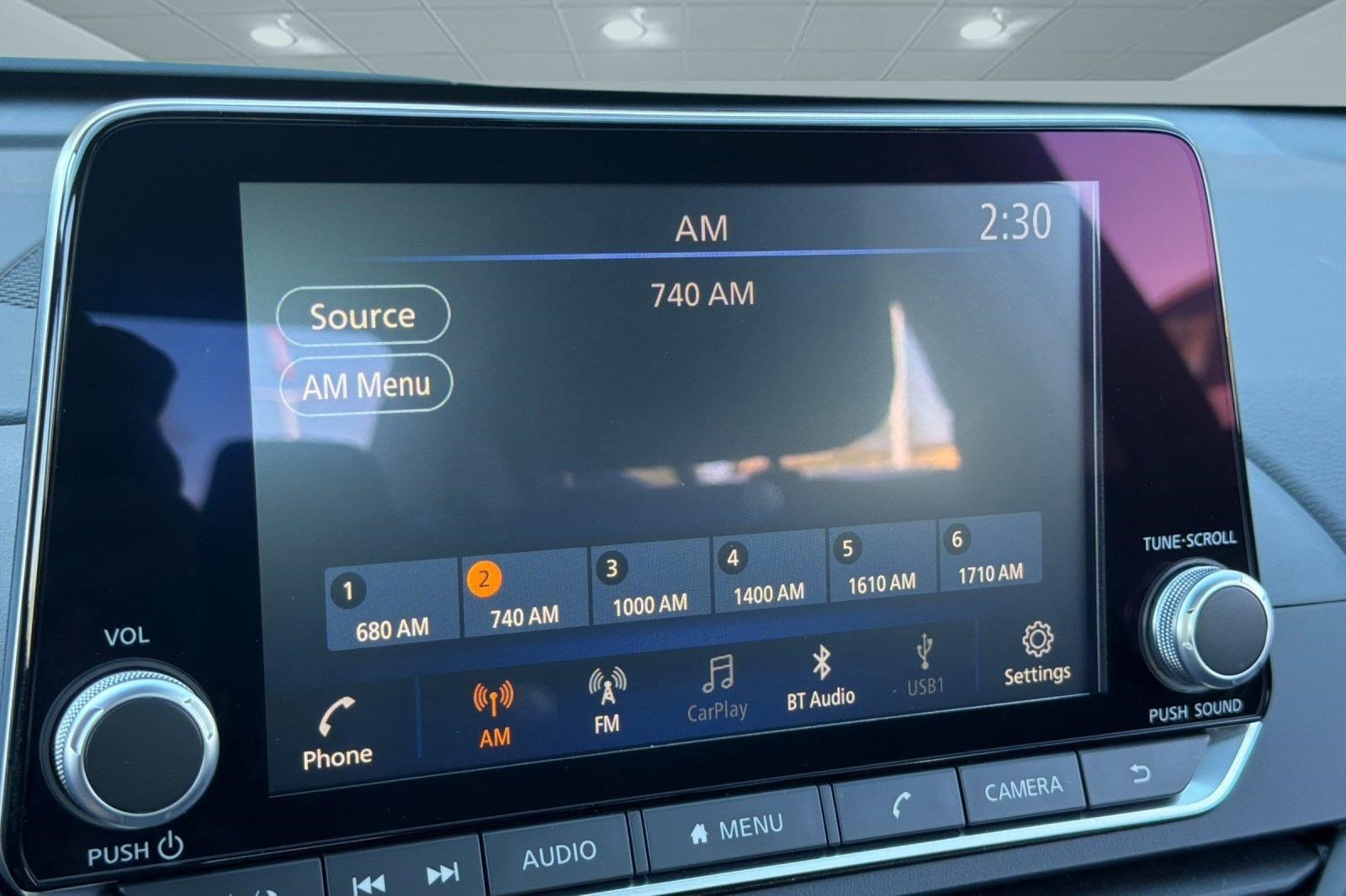 Used 2025 Nissan Altima 2.5 SV image 16