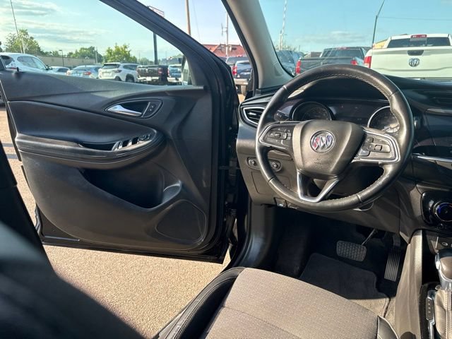 Used 2021 Buick Encore GX Preferred w/ Sport Touring Package FWD image 16