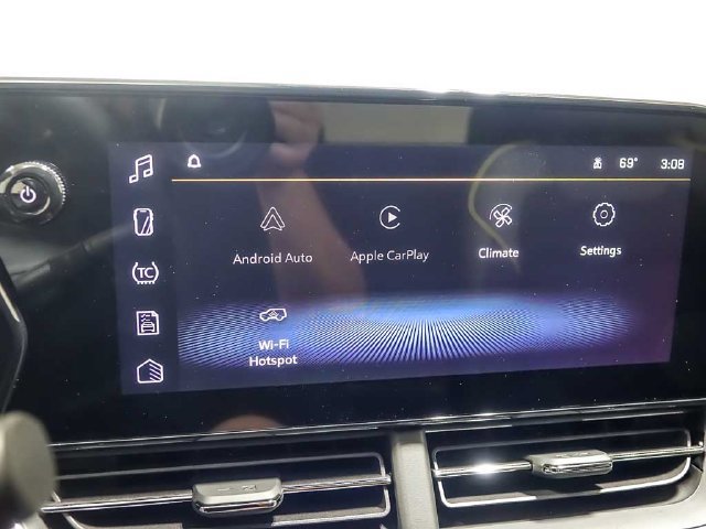 New 2026 Chevrolet Trax ACTIV w/ Sunroof Package FWD image 16