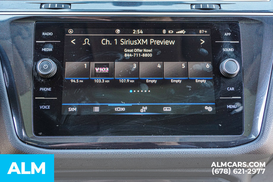 Used 2021 Volkswagen Tiguan SE w/ Panoramic Sunroof Package FWD image 38