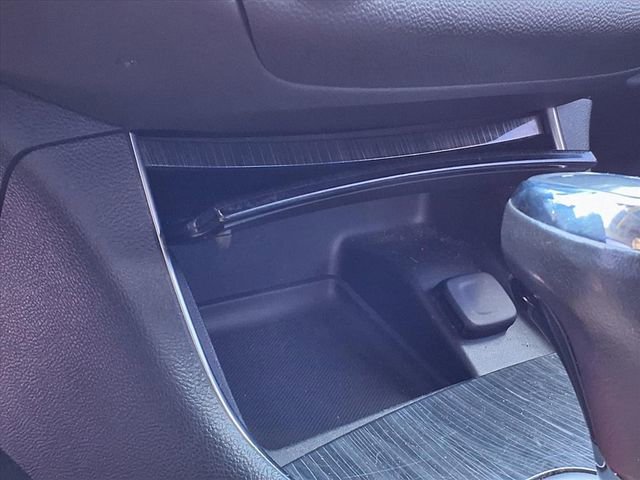 Used 2019 Chevrolet Impala LT image 12