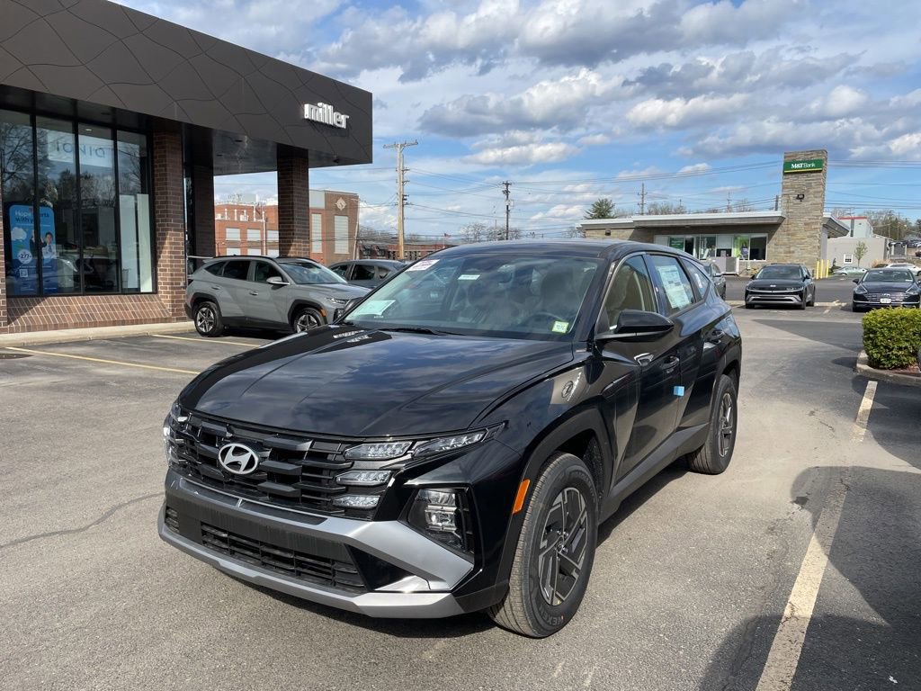 New 2026 Hyundai Tucson Blue SE