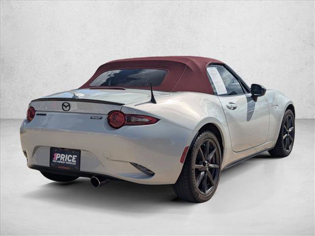 Used 2018 MAZDA MX-5 Miata Club image 5