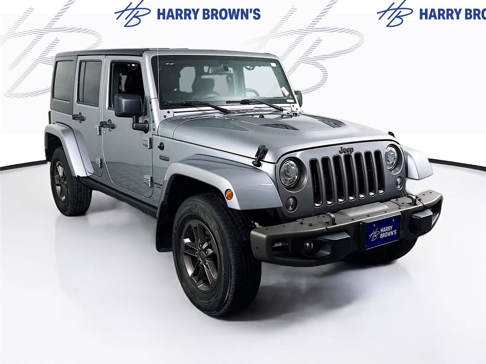 Used 2017 Jeep Wrangler Unlimited Sahara AWD/4WD image 21