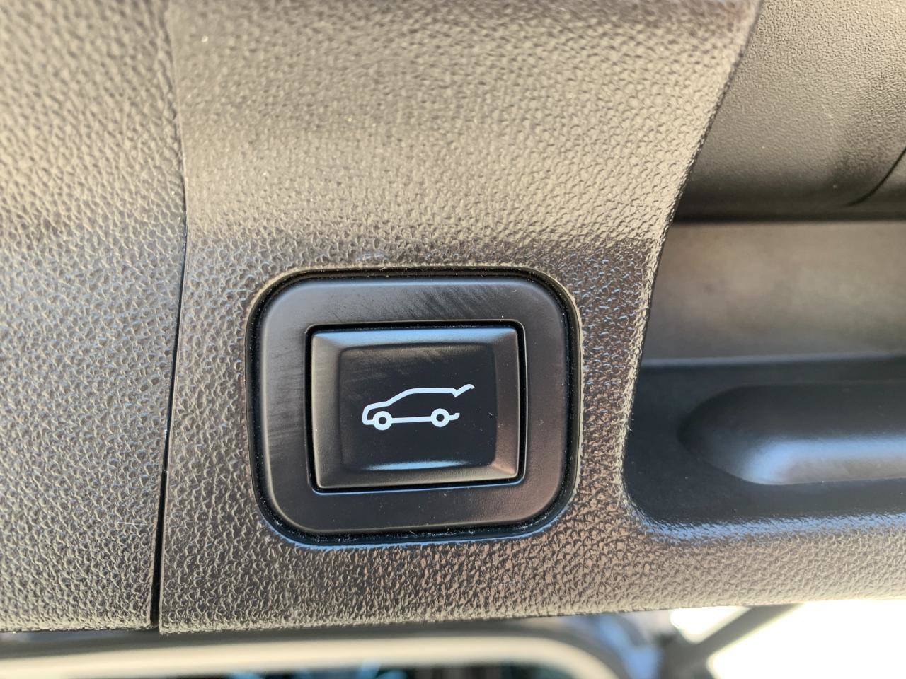 Used 2019 GMC Acadia SLT AWD/4WD image 36