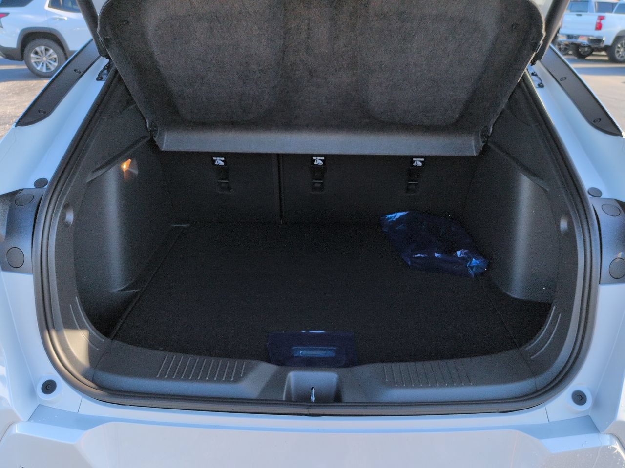 New 2026 Buick Envista Avenir FWD image 13
