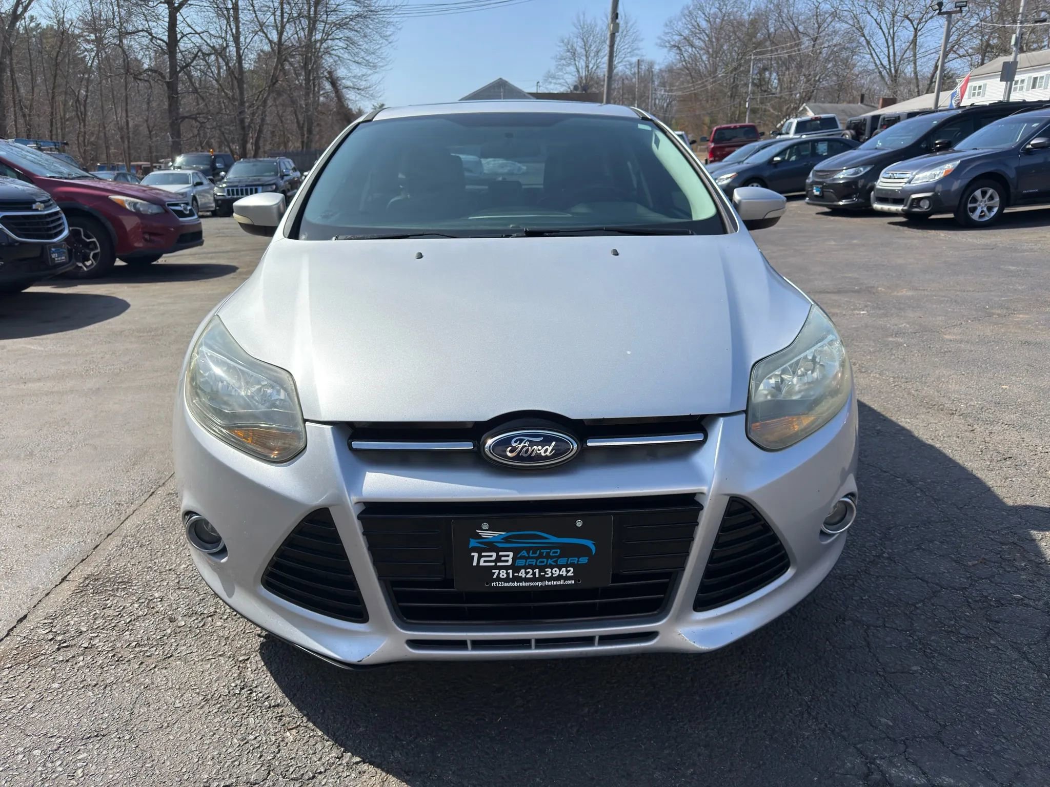 Used 2014 Ford Focus Titanium image 2