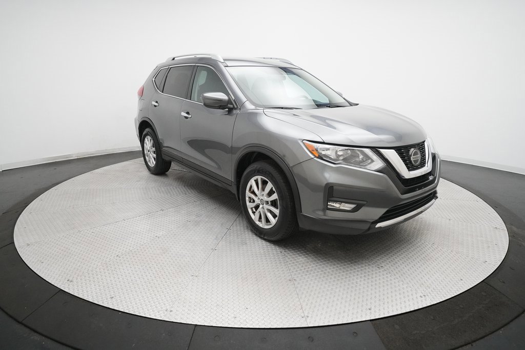 Used 2020 Nissan Rogue SV image 13