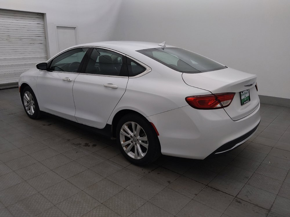 Used 2016 Chrysler 200 Limited FWD image 3