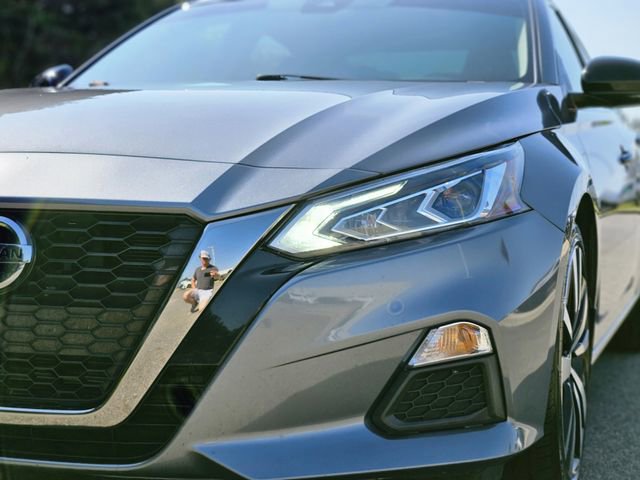 Certified 2021 Nissan Altima 2.5 SR w/ SR Premium Package image 9