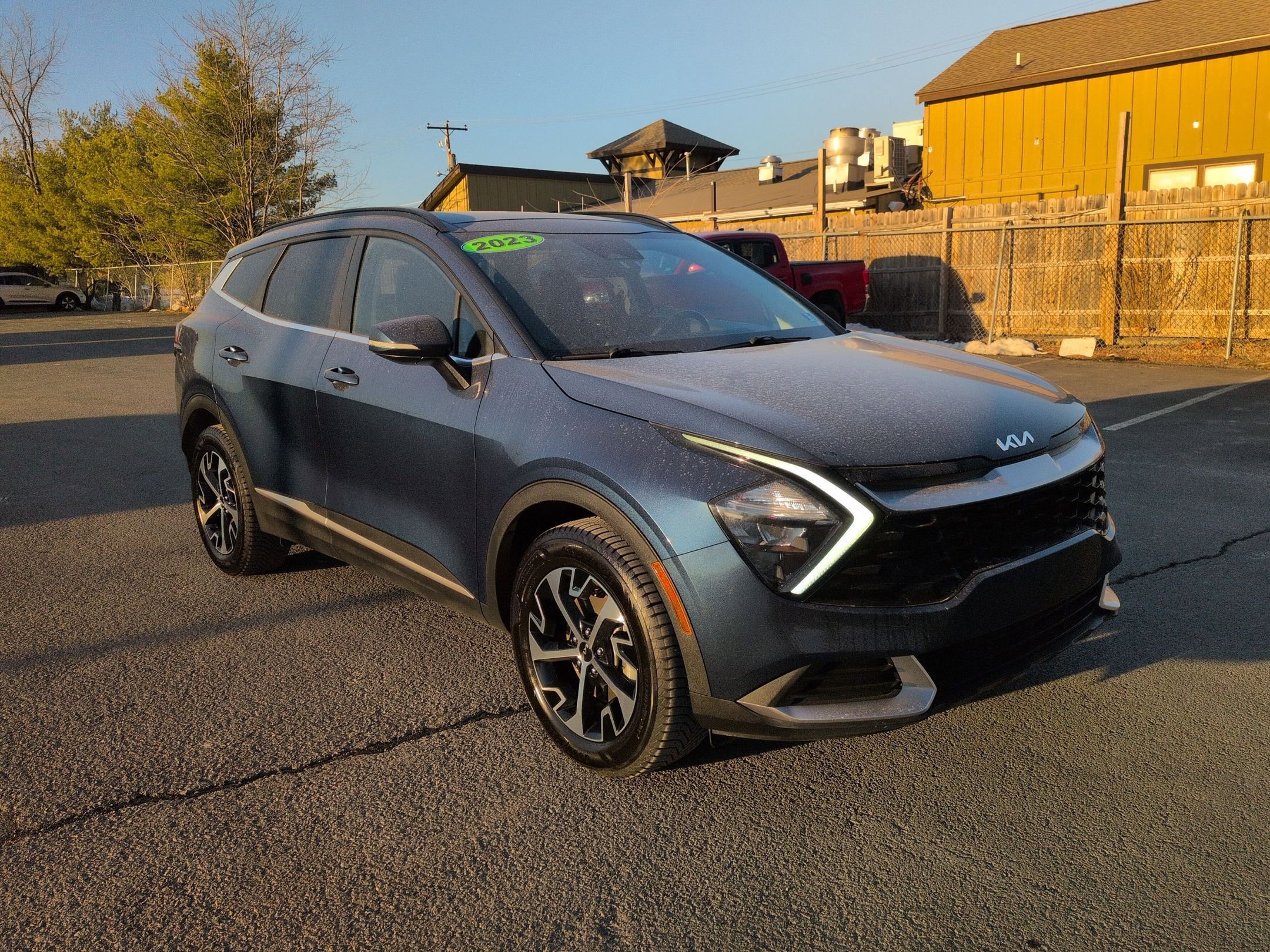 Certified 2023 Kia Sportage EX w/ EX Premium Package image 3