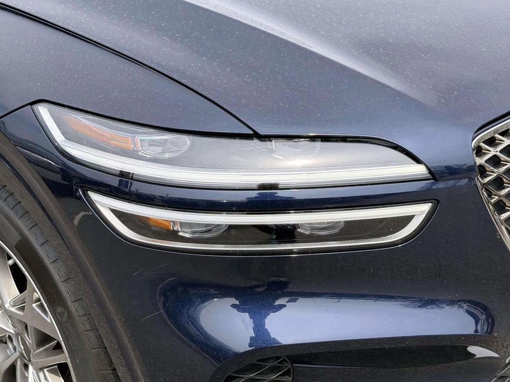 Certified 2025 Genesis GV70 2.5T image 6