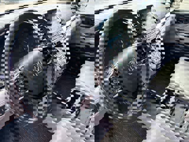 Used 2021 Honda Odyssey Touring image 10