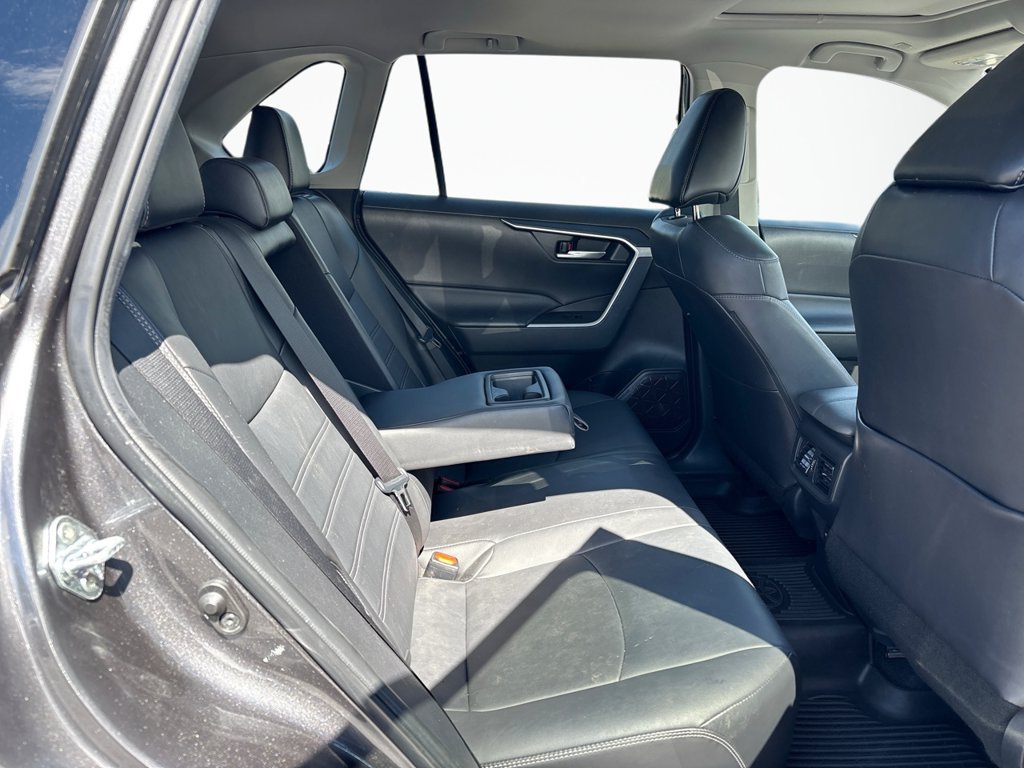 Used 2023 Toyota RAV4 XLE Premium AWD/4WD image 16