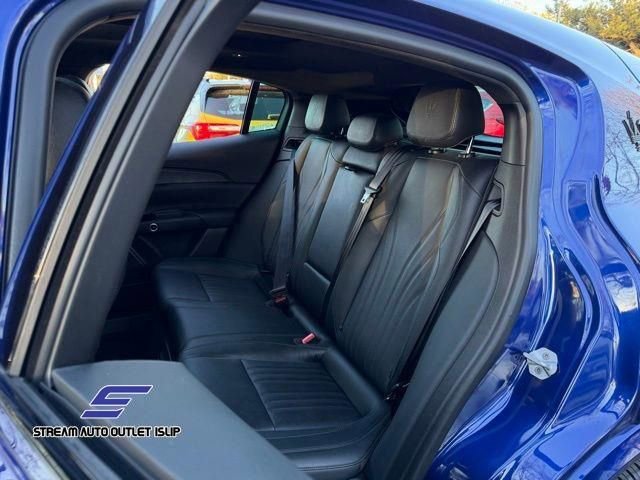 Used 2023 Maserati Grecale Modena image 28