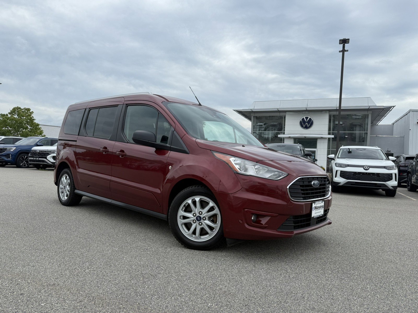 Used 2019 Ford Transit Connect XLT